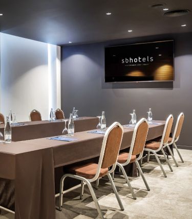 Hotel with meeting room in Tortosa